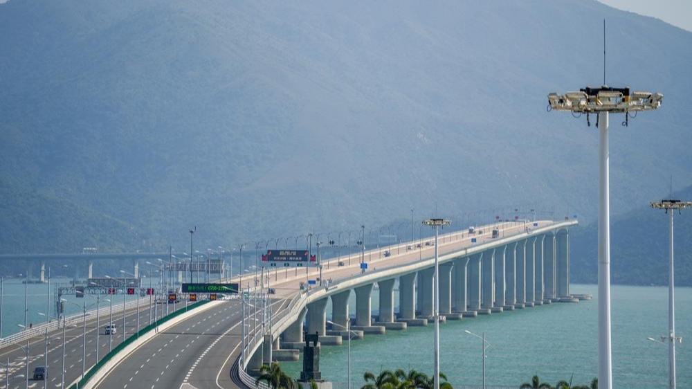 What makes the soon-to-open Hong Kong-Zhuhai-Macao Bridge so exciting to visit?