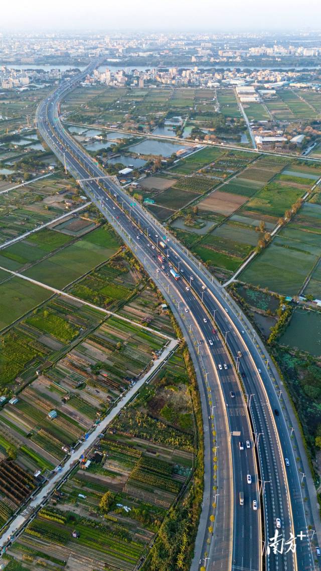 汕北大道成为贯穿汕头中心城区至澄海区、连接潮州市饶平县的粤东交通“大动脉”。