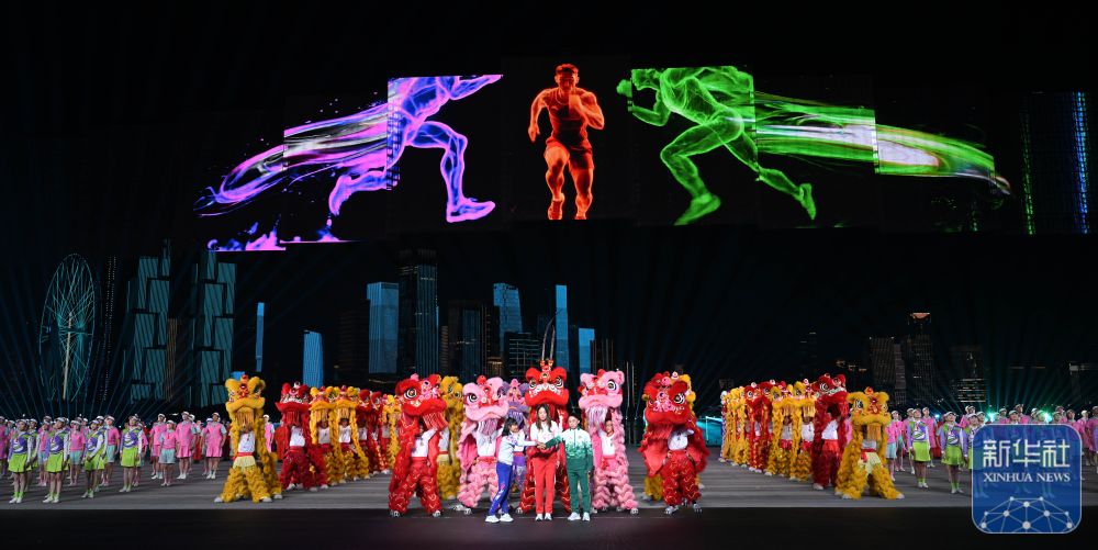 ↑ 广东队运动员王欣瑜(前中)、 新华社记者 李志鹏 摄</p><p style=