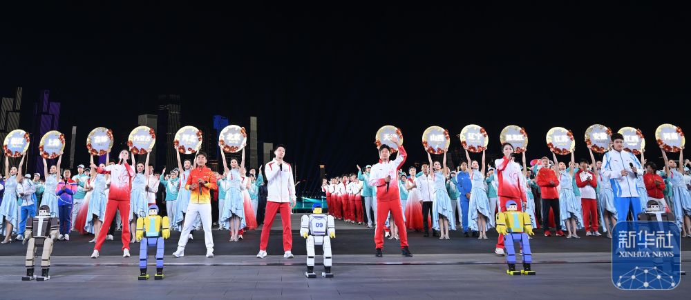 ↑ 这是拍摄的闭幕式现场。 新华社记者 连振 摄</p><p style=