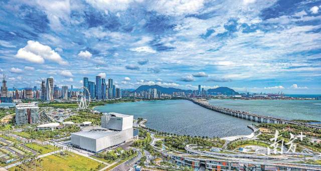 南方⁺ 许舒智 拍摄