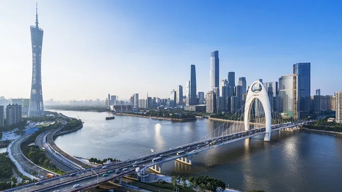 开年即冲刺，广州打头阵