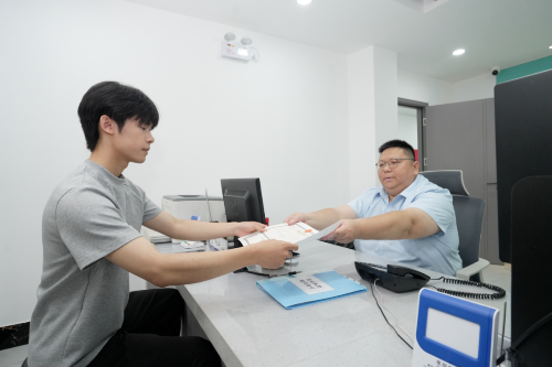 中國人民銀行將推進人民幣跨境使用