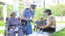 普法宣传进广场、大榕树下的乡音讲堂……这些涉老反诈宣传“走心”了！