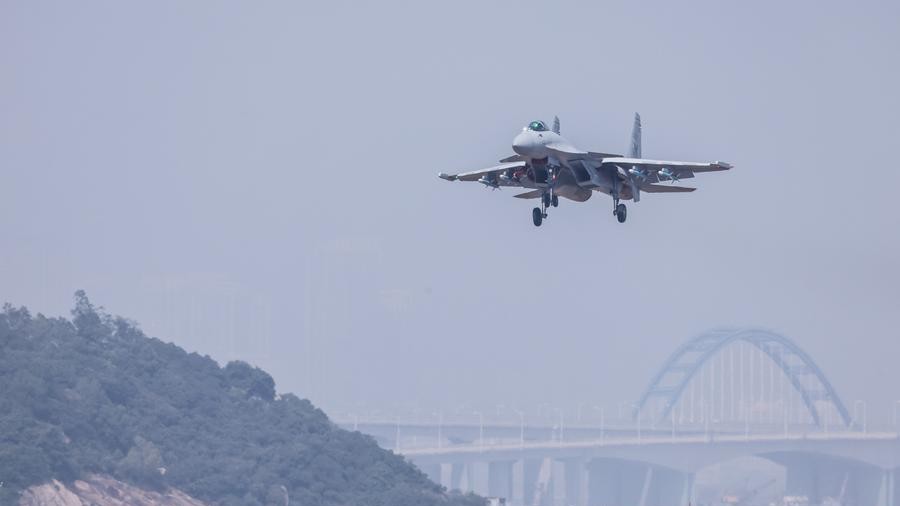 Powering up China's "flying shark" J-15 carrier-based fighters