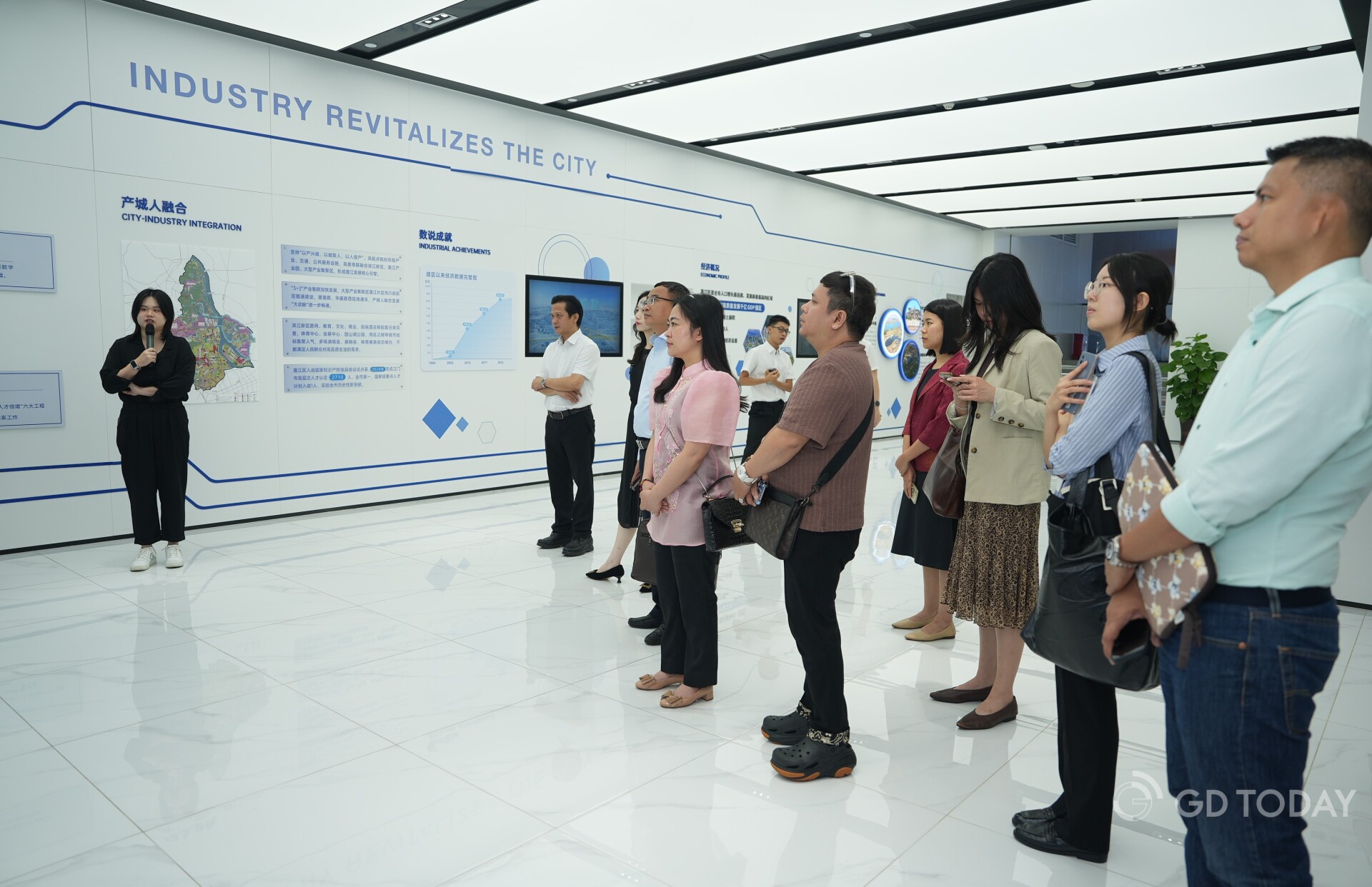2025 ASEAN Cultural Day in the Capital of Overseas Chinese（Jiangmen）was held. 南方+ 杨兴乐 拍摄
