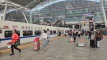 “国安号”主题高铁列车从广州出发!途经南宁、昆明等旅游热点城市 “国安号”主题高铁列车从广州出发!途经南宁、昆明等旅游热点城市
