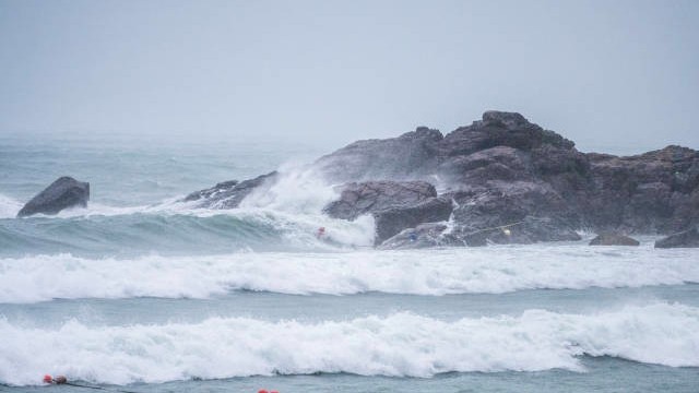 滚动｜“海葵”逼近！广东五地发布紧急通知，两地停课