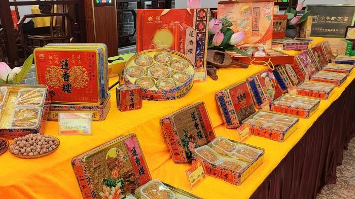 中秋临近月饼市场升温 粤饼“玩潮”突围