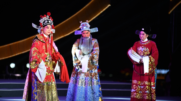 香港回归祖国25周年·特稿丨粤剧在香港：从老剧院到新舞台