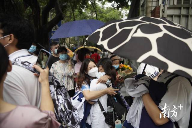 南方+ 李细华 拍摄