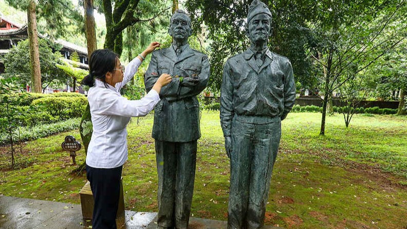 金句海报丨重温习主席关于中美关系的四句话