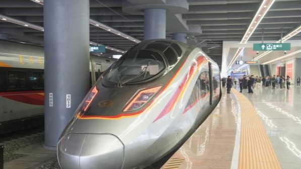 时速350公里的广湛高铁，将给大湾区带来什么？