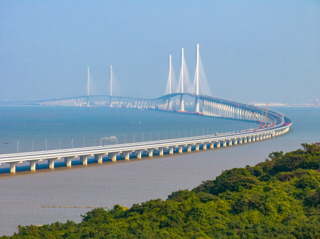 黄金内湾新地标来了 黄茅海跨海通道正式通车