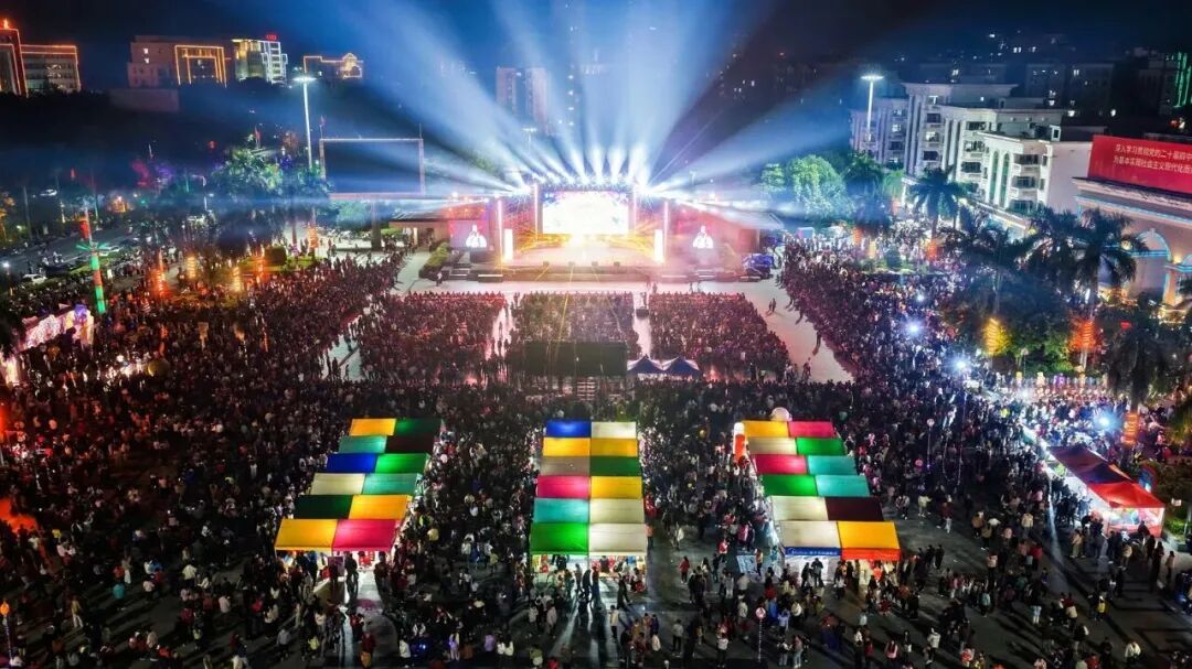 体彩亮相肇庆德庆贡柑嘉年华，传递公益温度