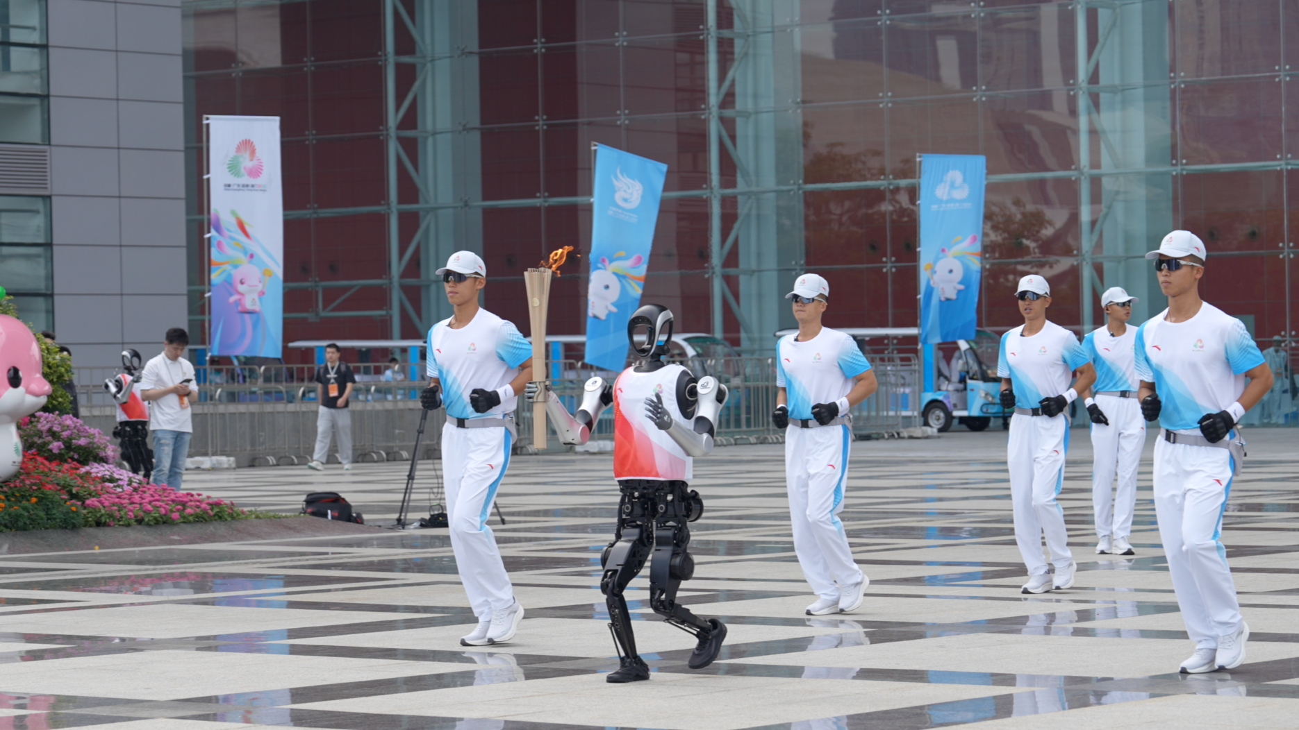 全运火炬燃动湾区！广东秀出硬核科技范儿