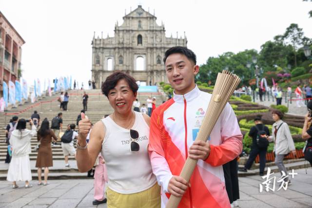 南方+ 苏韵桦 拍摄