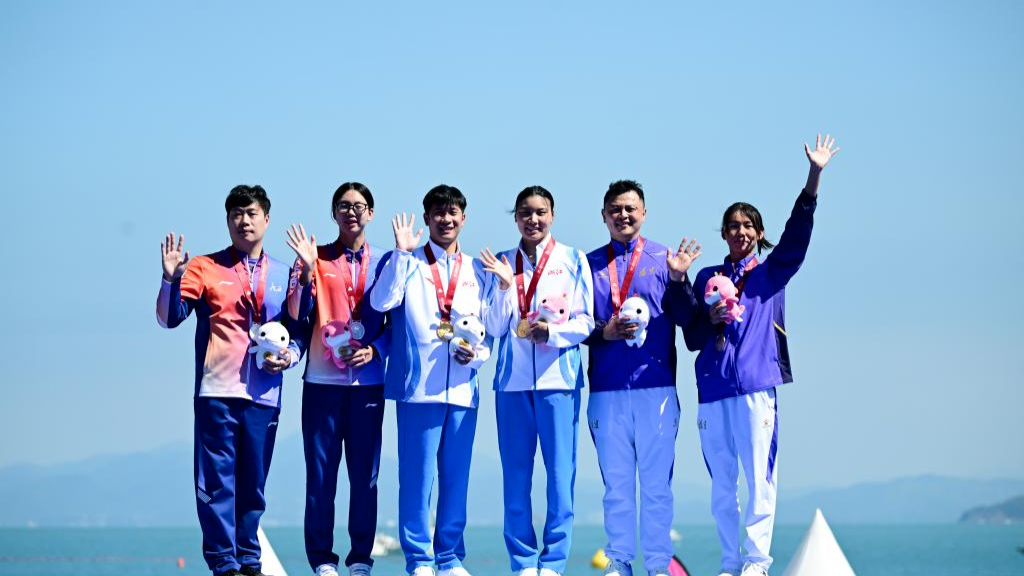 创造历史！浙江队摘下首枚全运会马拉松游泳金牌