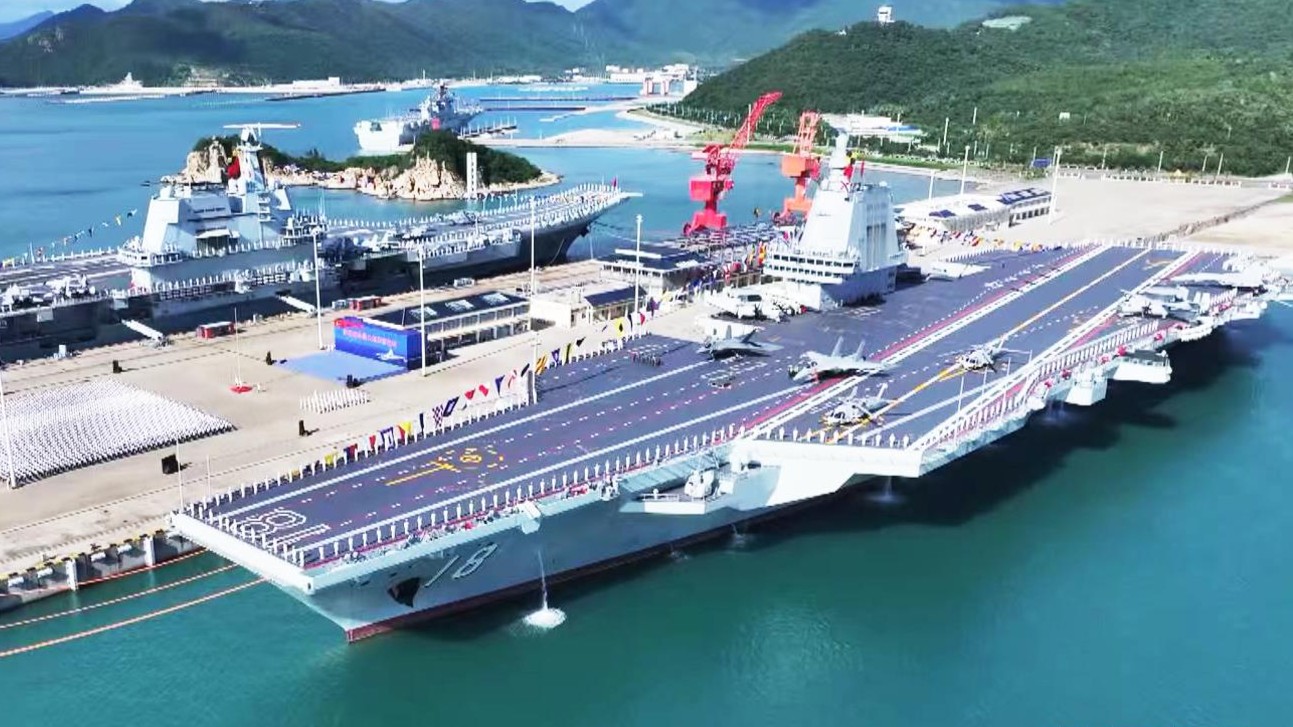 舷号18，福建舰入列现场高清大图来了！