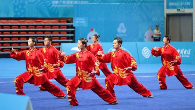广东队夺首金！十五运会群众展演太极拳项目决赛在佛山进行
