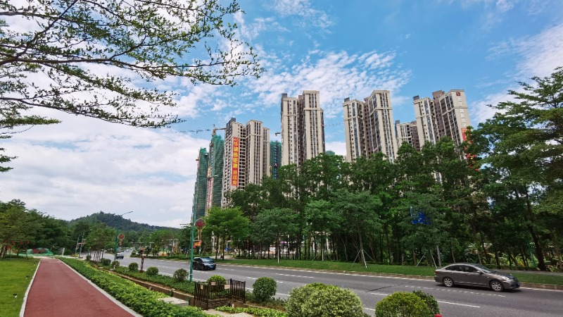 云浮市七届人大常委会召开第五十二次主任会议 审议有关法规草案和报告