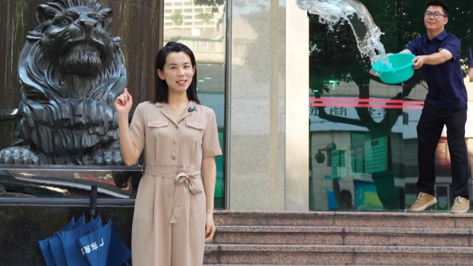 因为这张证，我竟被同事泼水！
