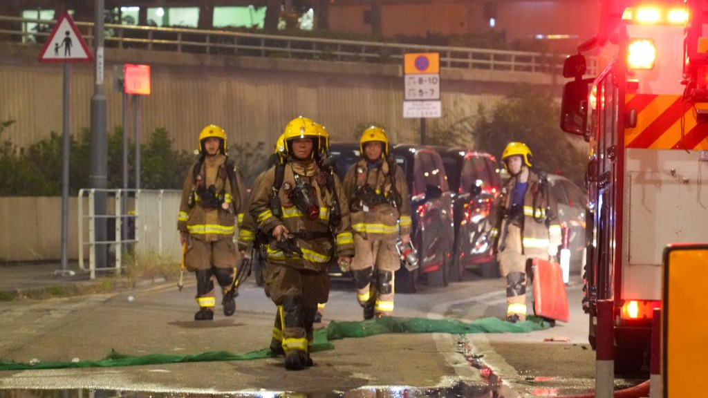 Hong Kong police arrests 3 for residential area fire