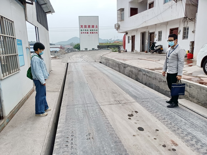 罗定市市场监管局开展货运车辆超限超载计量专项监督检查