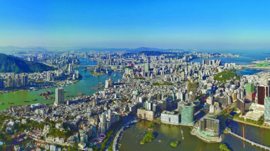 基本法护澳长期繁荣稳定