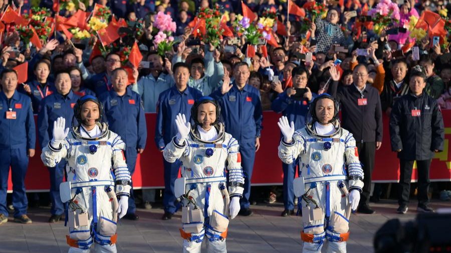 China honors Shenzhou-17 mission astronauts with medals