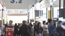 喜迎八方来客 广交会展示“中国智造”创新实力 喜迎八方来客 广交会展示“中国智造”创新实力