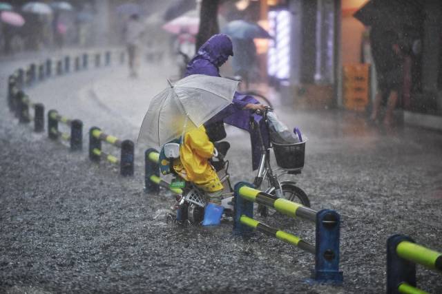 今起广东又迎强对流！强降水+冷空气将排队到访，云浮天气如何→