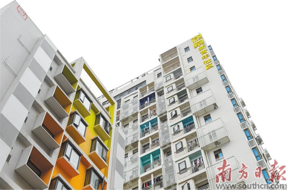 近年来,深圳持续推进城中村住房规模化品质化改造提升。图为深圳市龙华区大浪街道元芬村经过改造升级的楼栋。新华社发