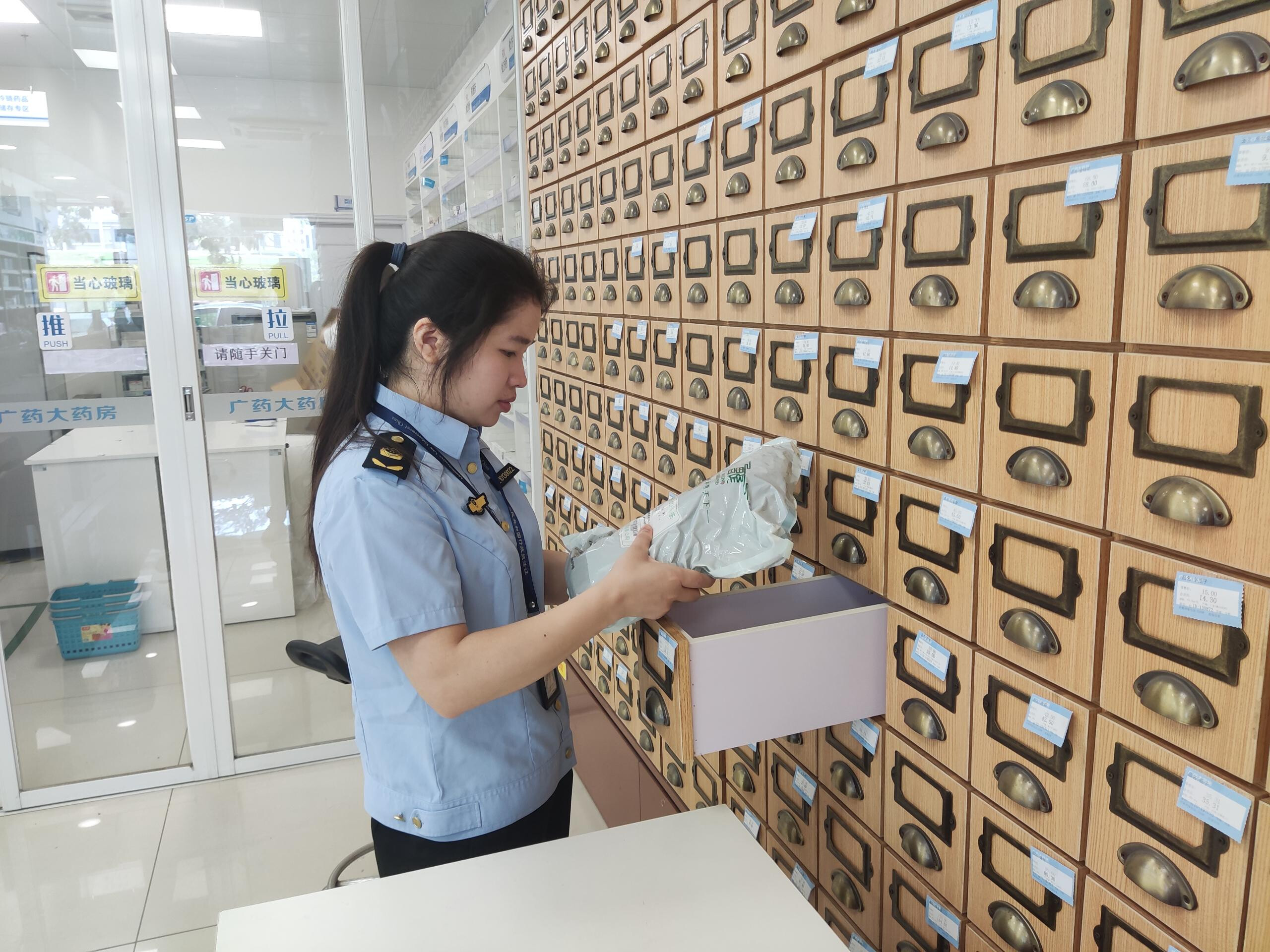 云城区市场监管不放松 多举措做好“五一”节前检查