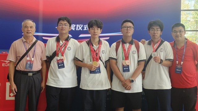 Maoming students achieve outstanding results at National Youth UAV Competition