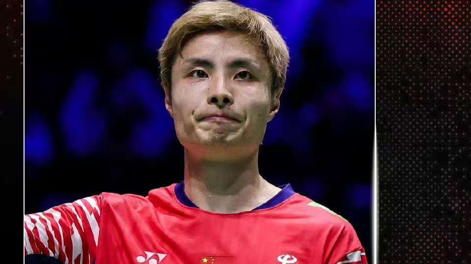 石宇奇晋级羽毛球世锦赛男单决赛