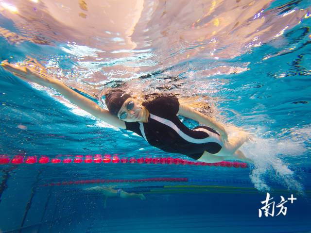 2024年11月1日,杨晓婷在广西进行游泳训练。 2024年11月1日,杨晓婷在广西进行游泳训练。