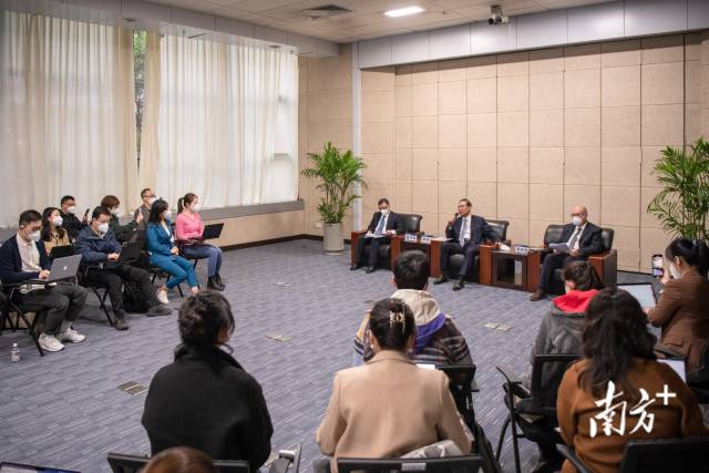 Pre-COVID-19 life expected to return in the first half of 2023: Zhong Nanshan