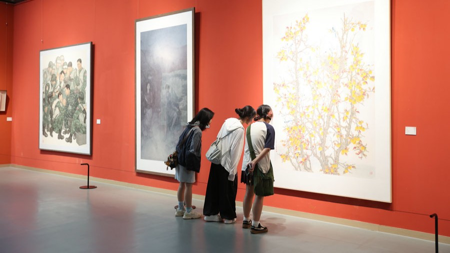 Selected gongbi paintings on show in Guangzhou amid a national tour