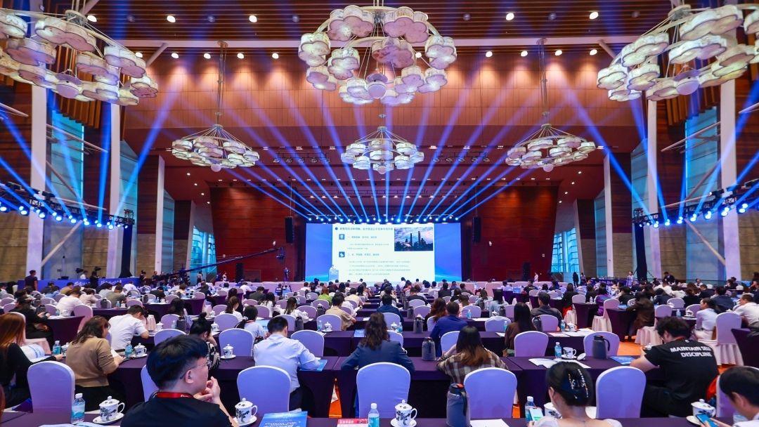 全市70+主题活动“育新机” ，2025年广州市“民营经济服务周”启动