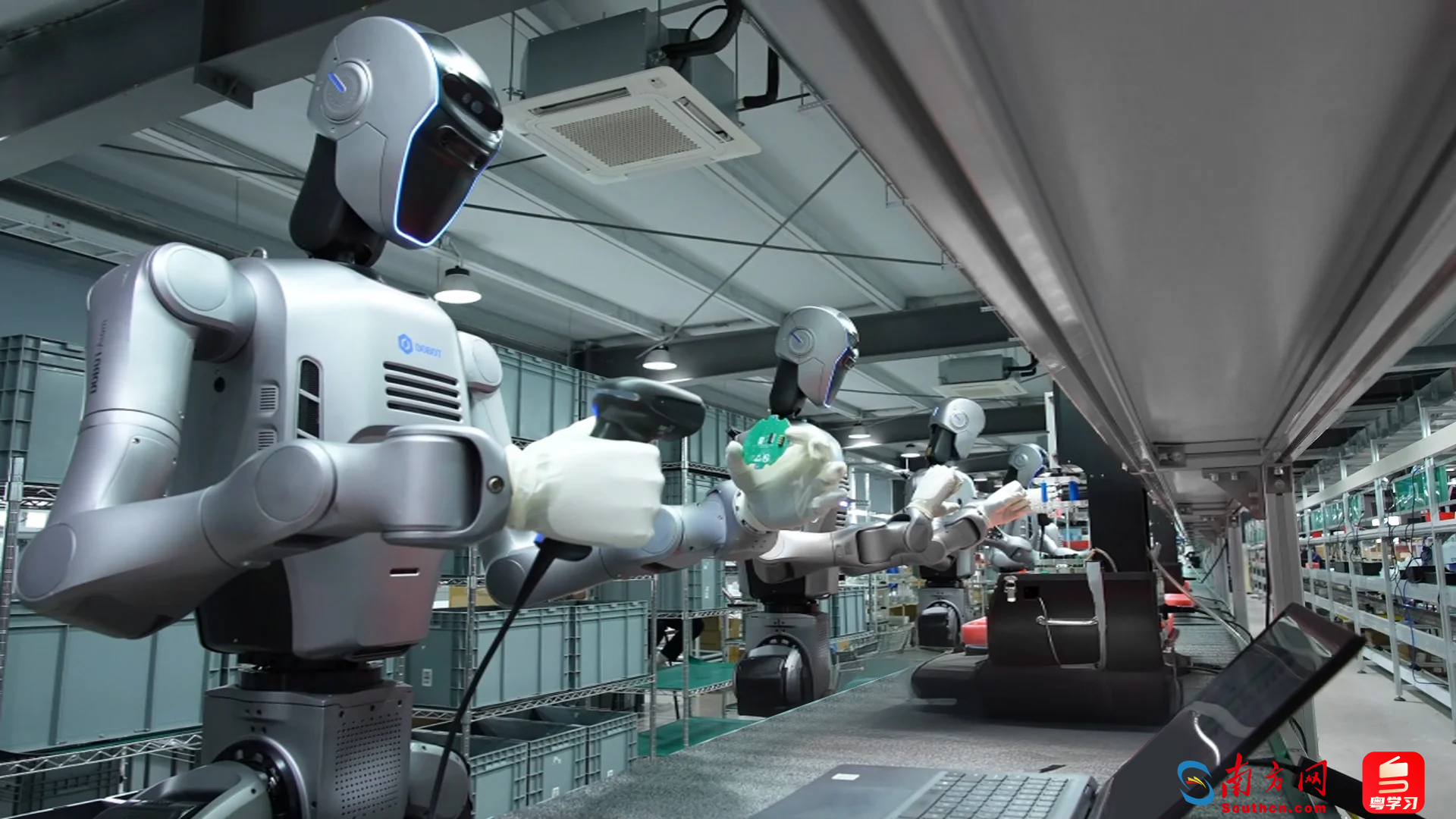 深圳机器人“进厂打工”