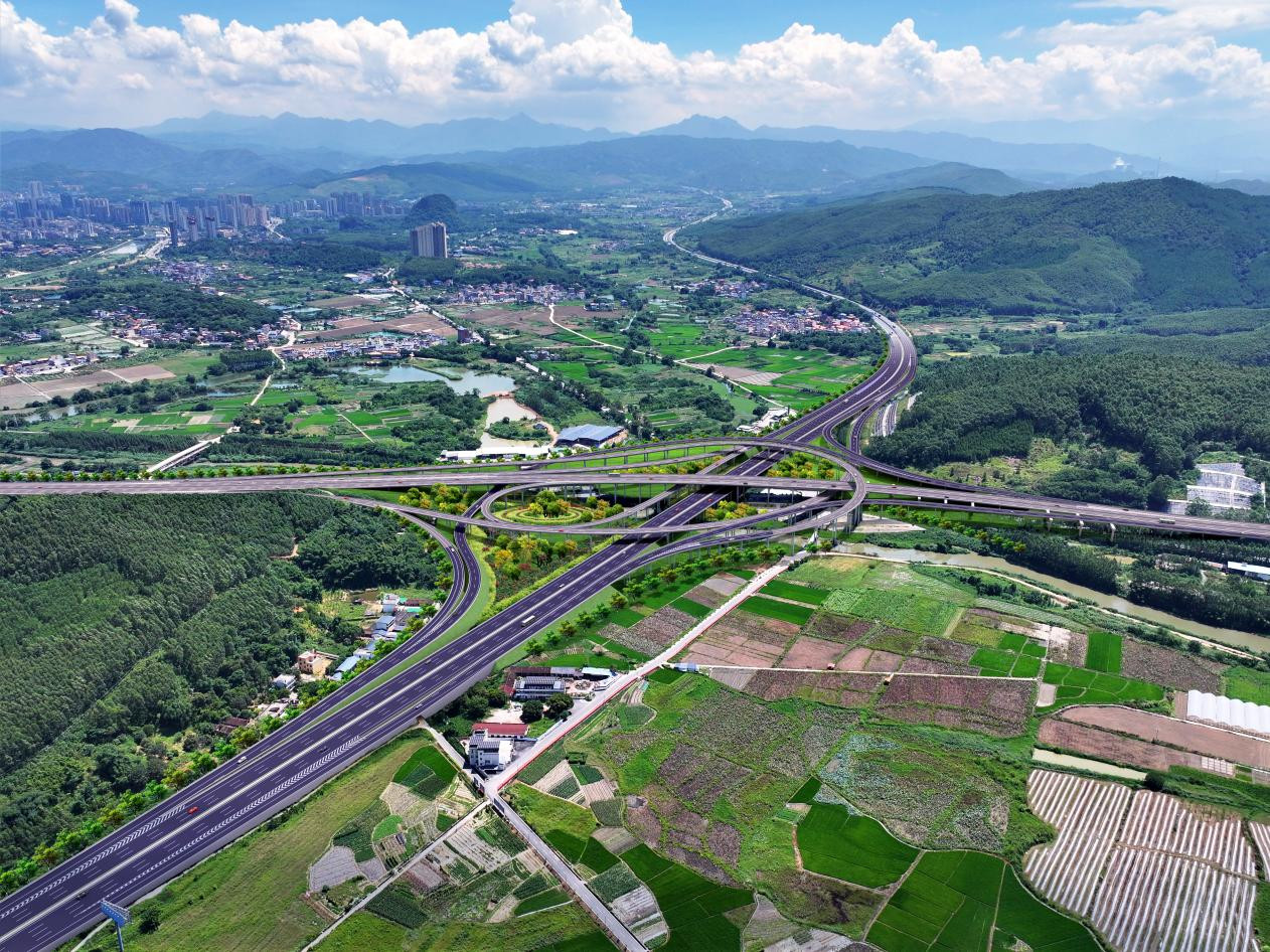 广韶高速北段改扩建项目马坝互通设计效果图(供图:王义行)