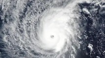 “蝴蝶”预计15日中午移出广东 全省多地仍有暴雨 “蝴蝶”预计15日中午移出广东 全省多地仍有暴雨