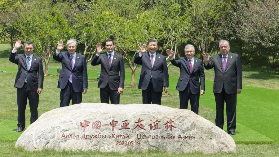 Along ancient Silk Road, Xi cultivates new bonds with Central Asia