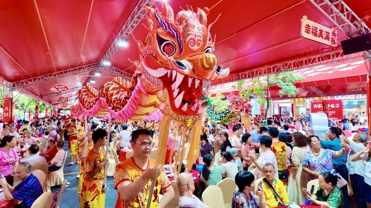 非遗薪火传 龙船耀湾区，杨箕龙船文化民俗活动献礼全运