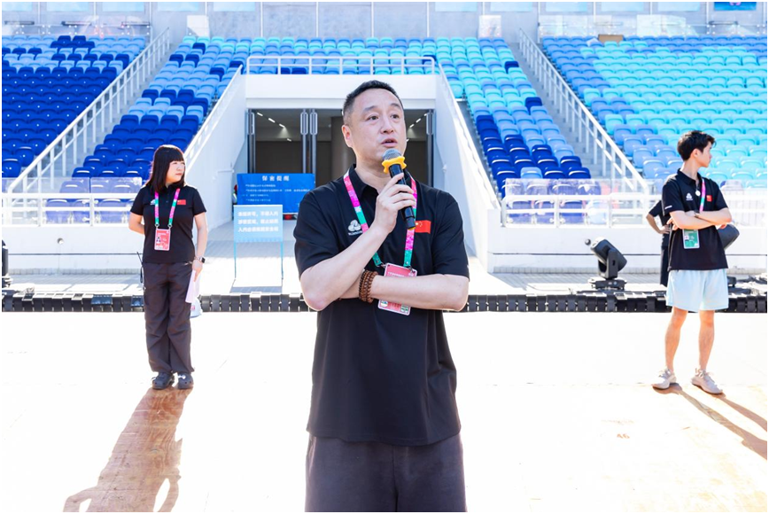 图为十五运会开幕式执行总导演 孟可