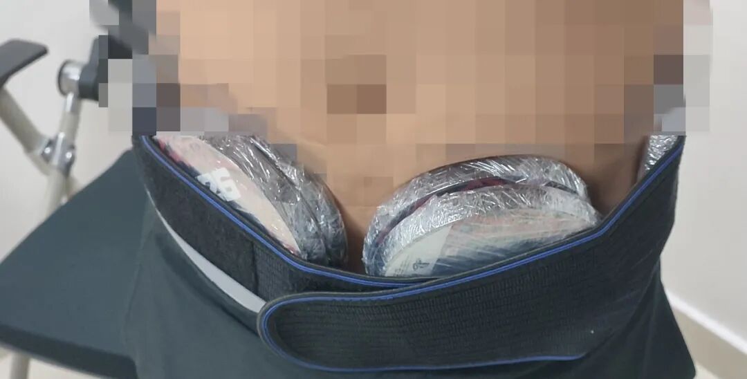 领带120 Game CD进入该国！香港Zhuhai-Macao桥的海关：