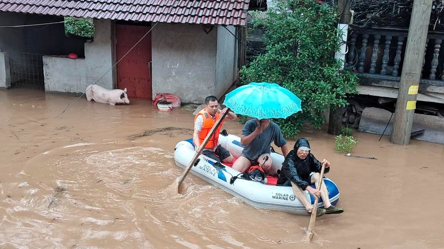 China activates emergency response to flooding in 5 provinces