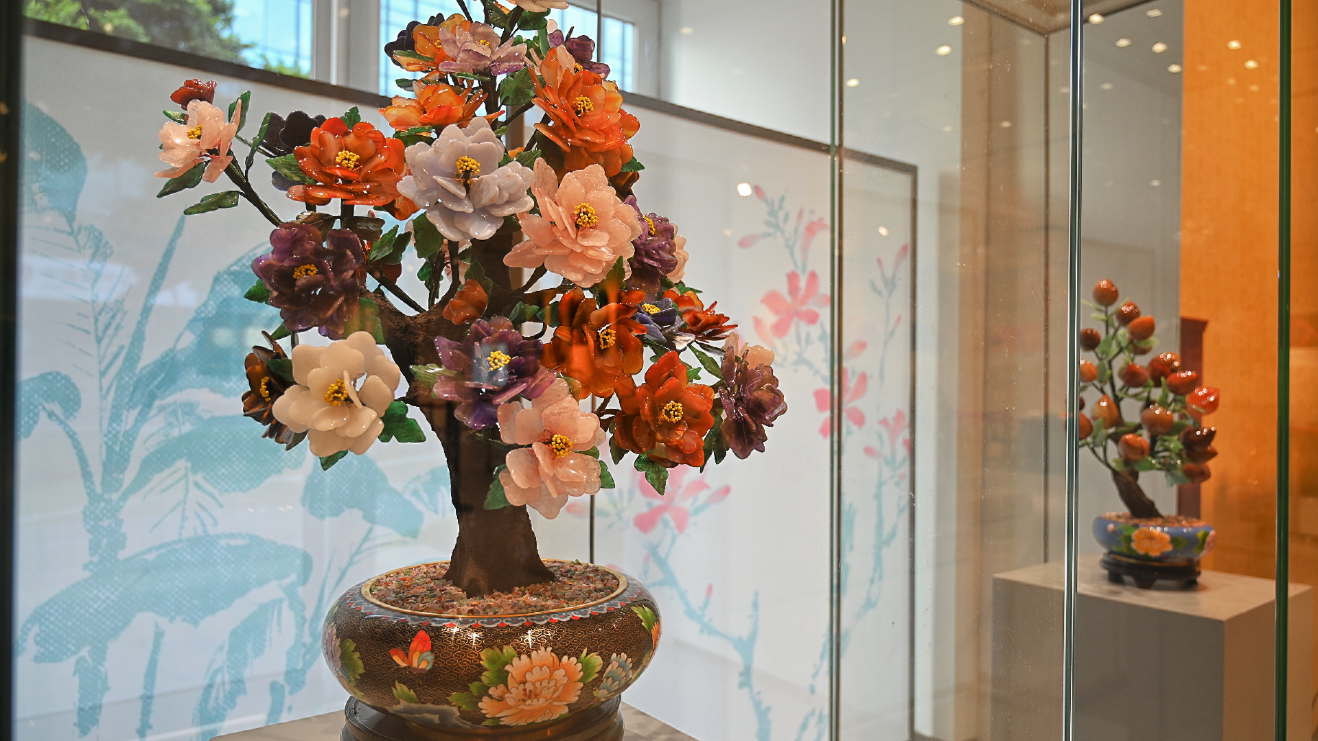 Create your own craft masterpiece this May Day holiday!