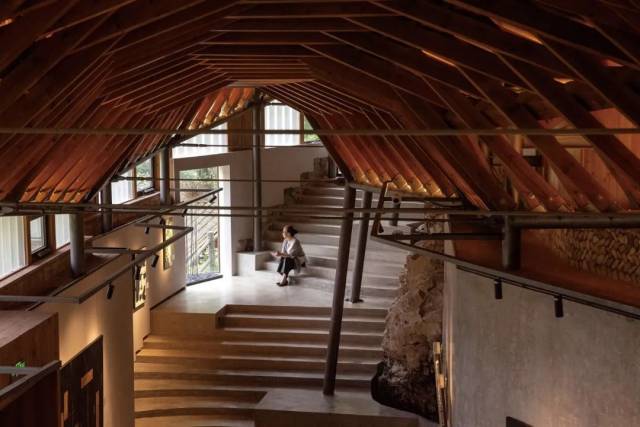 ▲膳垄村，杨洋和她的玖层美术馆